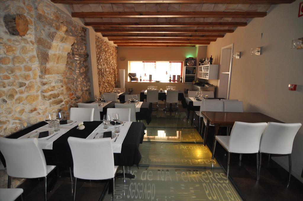 Restaurant & Rooms Cabrit Sant Mateu Kültér fotó